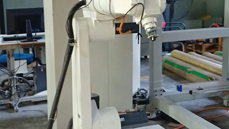 近年来，成都小型工业机器人市场呈现出以下特点：